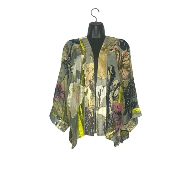 One Hundred Stars Iris Kimono - Picture 12 of 12